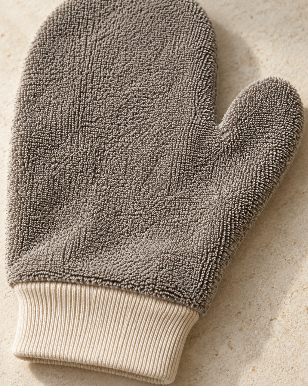Wisp Dusting Mitt - detail